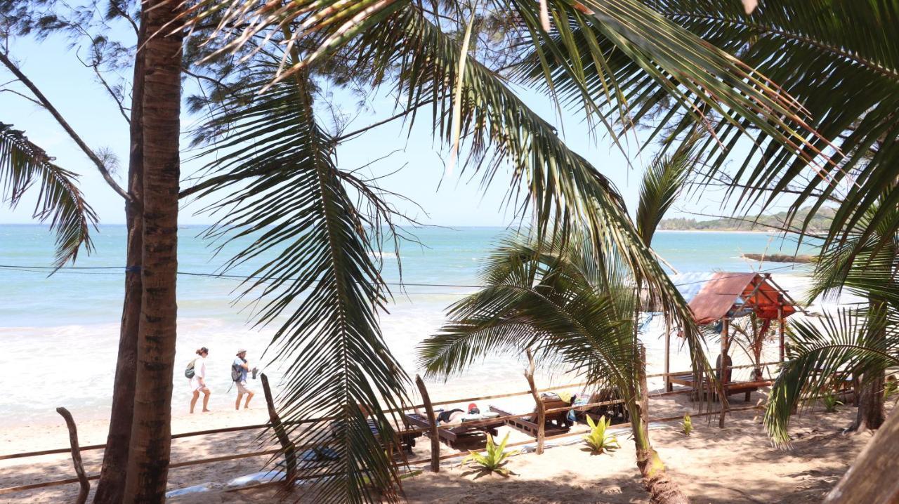 Watermusic Arugam Bay Hotel Buitenkant foto